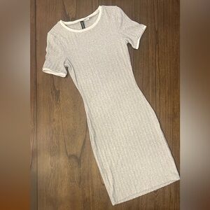 Divided H&M Dress, Size 4, Color Gray